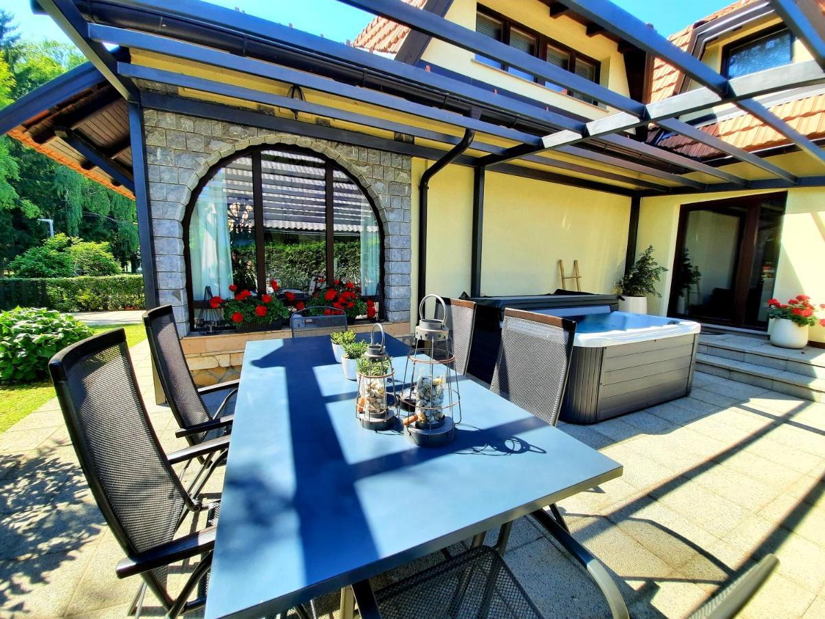 Spacious Apartment "Ana" On Lake Sabljaci โอกูลิน ภายนอก รูปภาพ